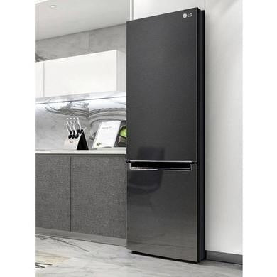 Refurbished LG NatureFRESH GBB61DSJEN Freestanding 341 Litre 60/40 Fridge Freezer Dark Graphite