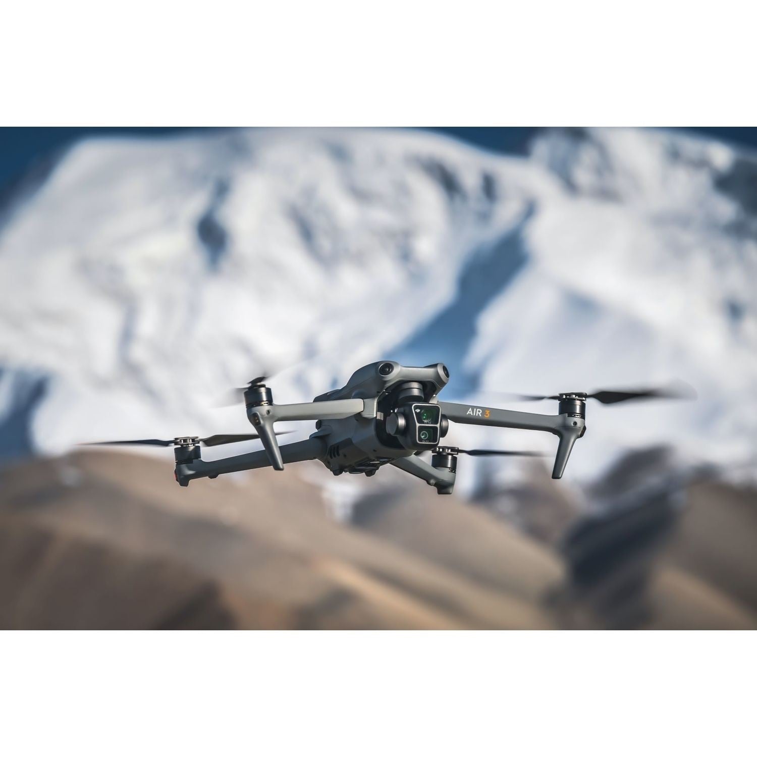 DJI Air 3 Fly More Combo RC 2