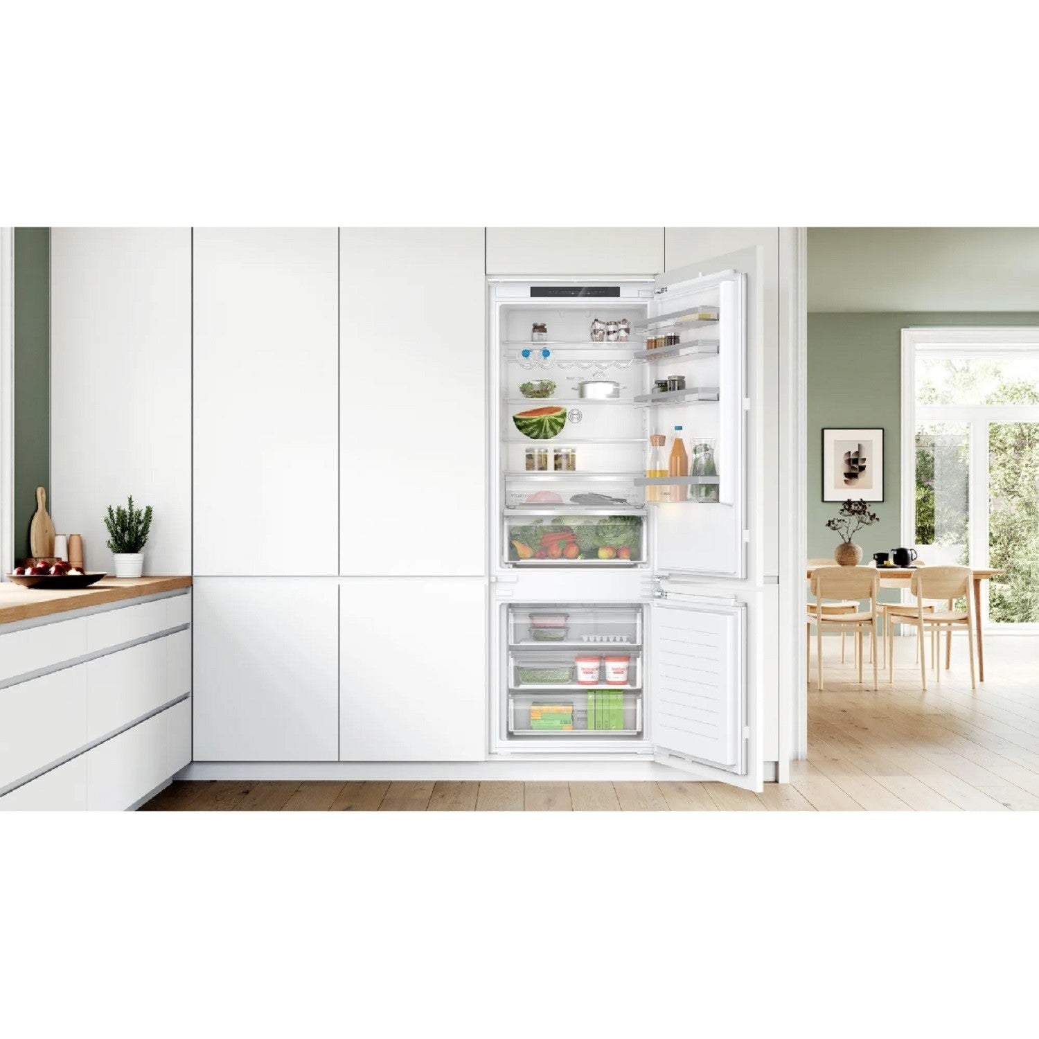 Bosch Series 4 383 Litre 60/40 Integrated Fridge Freezer - White