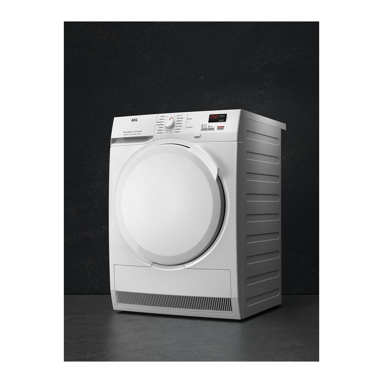 AEG 7000 Series 8kg Freestanding Heat Pump Dryer - White