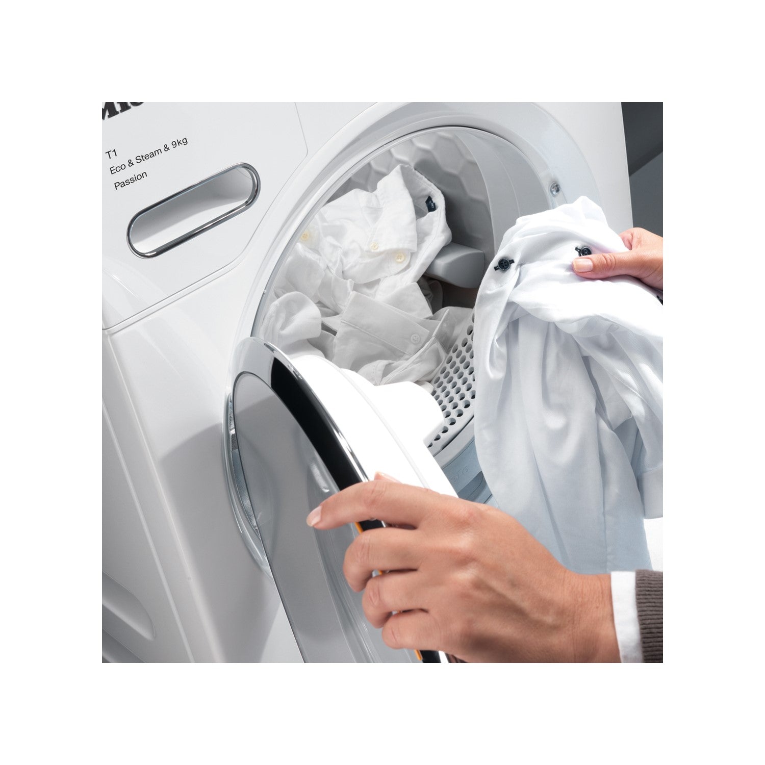 Miele 8kg Freestanding Heat Pump Tumble Dryer - White