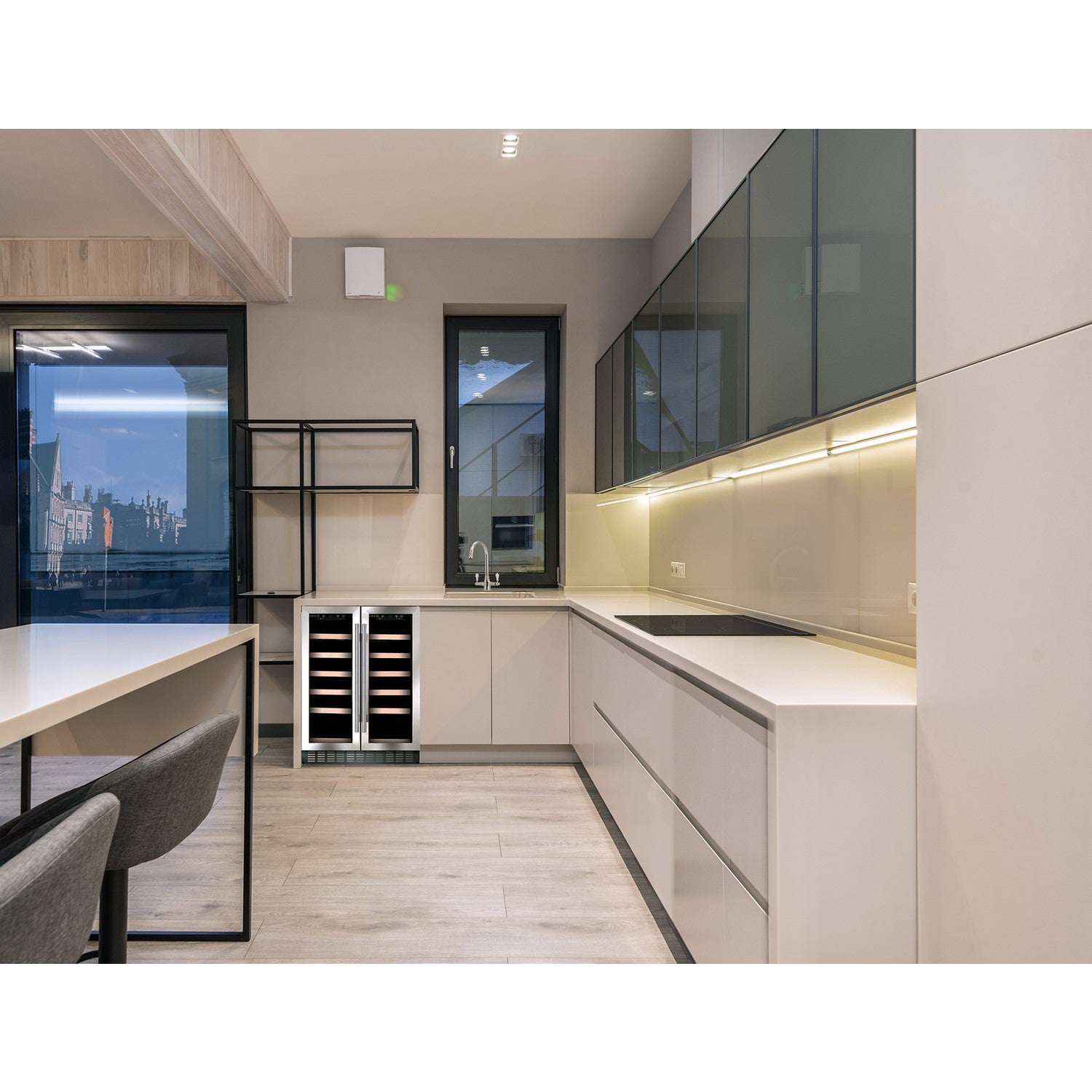 Refurbished CDA WCCFO622SS Freestanding 38 Bottle Dual Zone Under Counter Wine Cooler Stainless Steel 