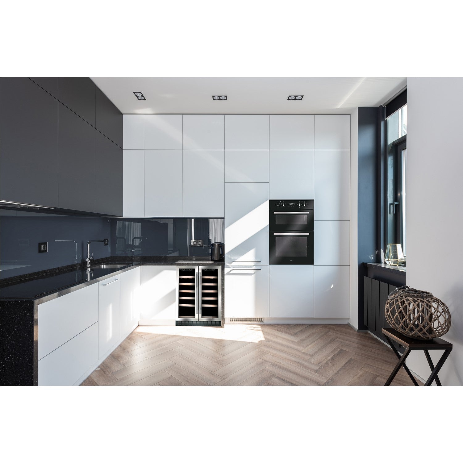 Refurbished CDA WCCFO622SS Freestanding 38 Bottle Dual Zone Under Counter Wine Cooler Stainless Steel 